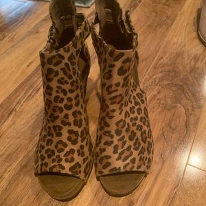 Boutique by corky leopard heels